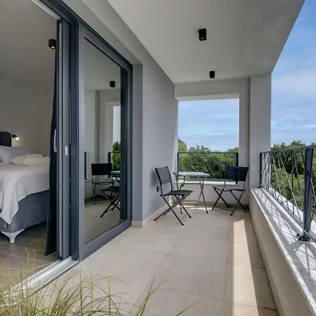 Lina By Interhome Svetvinčenat